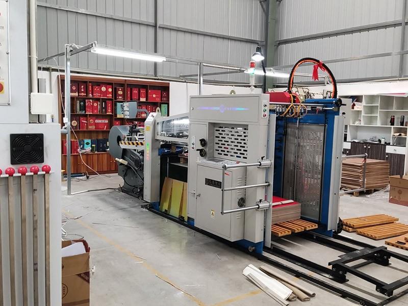 压痕模切烫金机械手